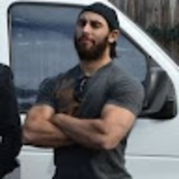 Meet your Posher, Bruce - Picture 1 of 1